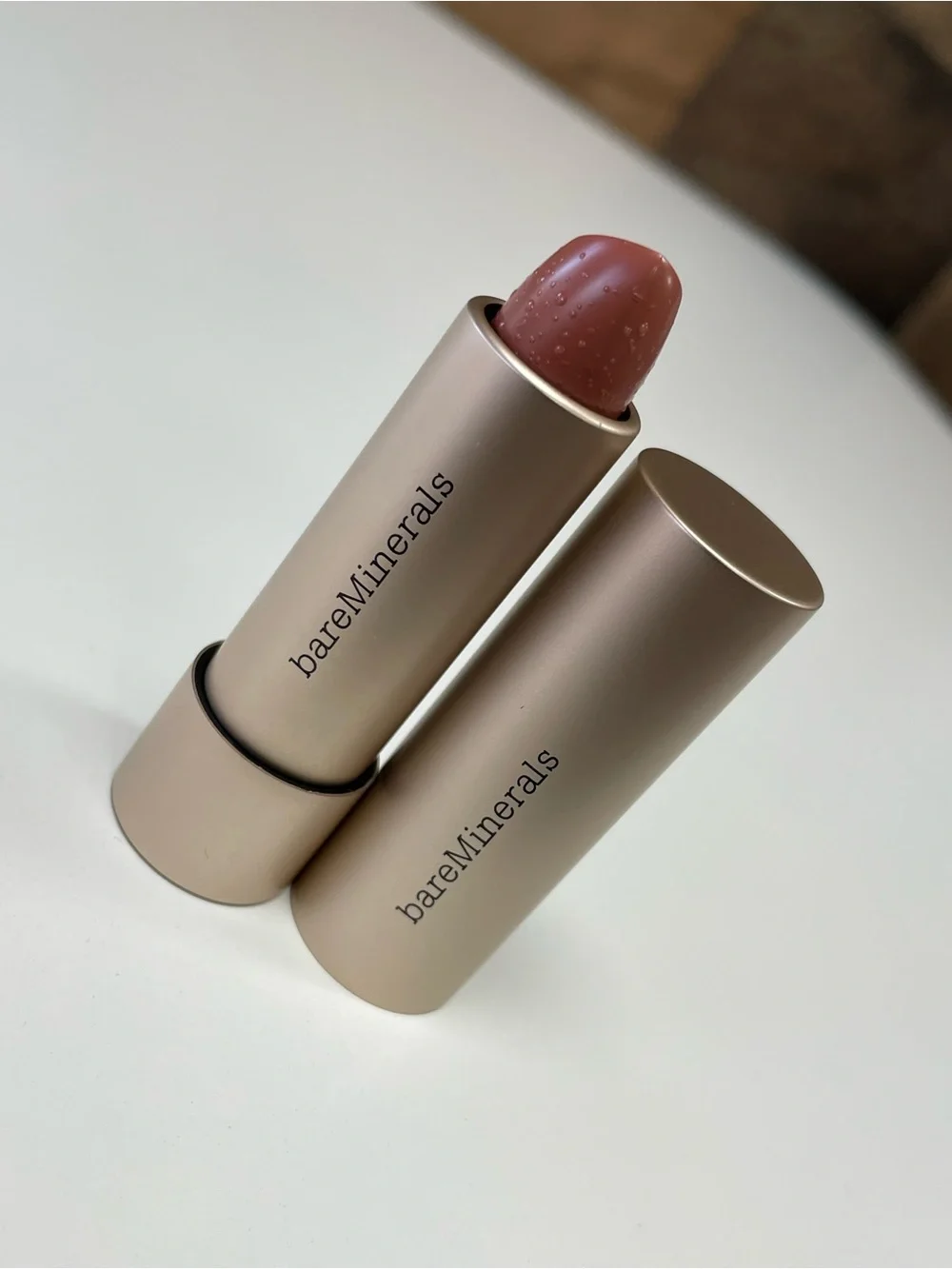 bareMinerals Mineralist Hydra-Smoothing Lipstick - Black Packaging color/insight